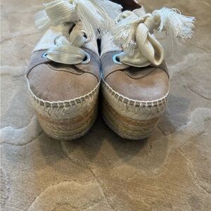 Chloe sneakers